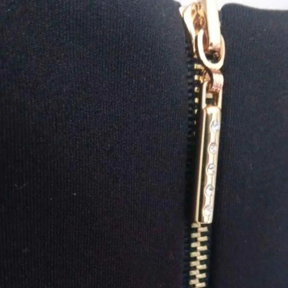 Tahari classic black dress Size M - Picture 4 of 8